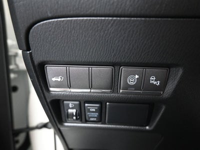 2016 INFINITI QX80 Base