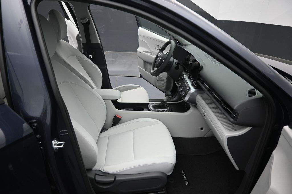 2027 Hyundai Kona SE