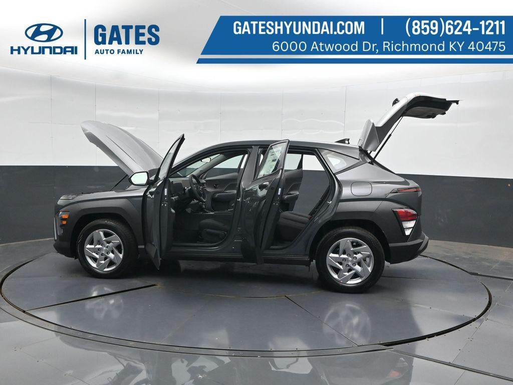 2027 Hyundai Kona SE