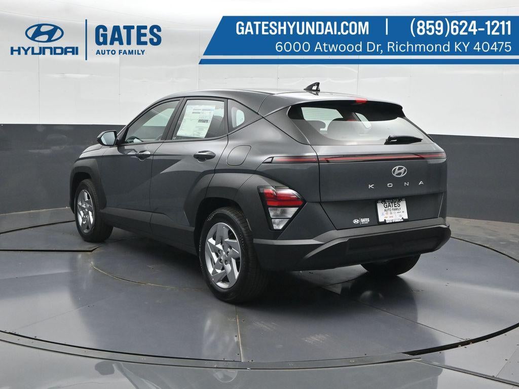 2027 Hyundai Kona SE