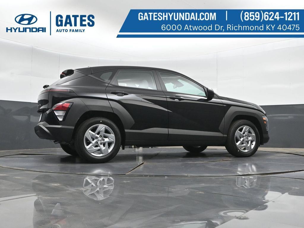 2027 Hyundai Kona SE