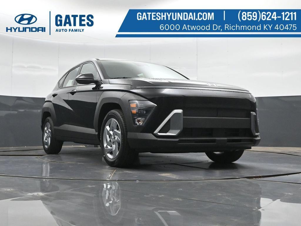 2027 Hyundai Kona SE