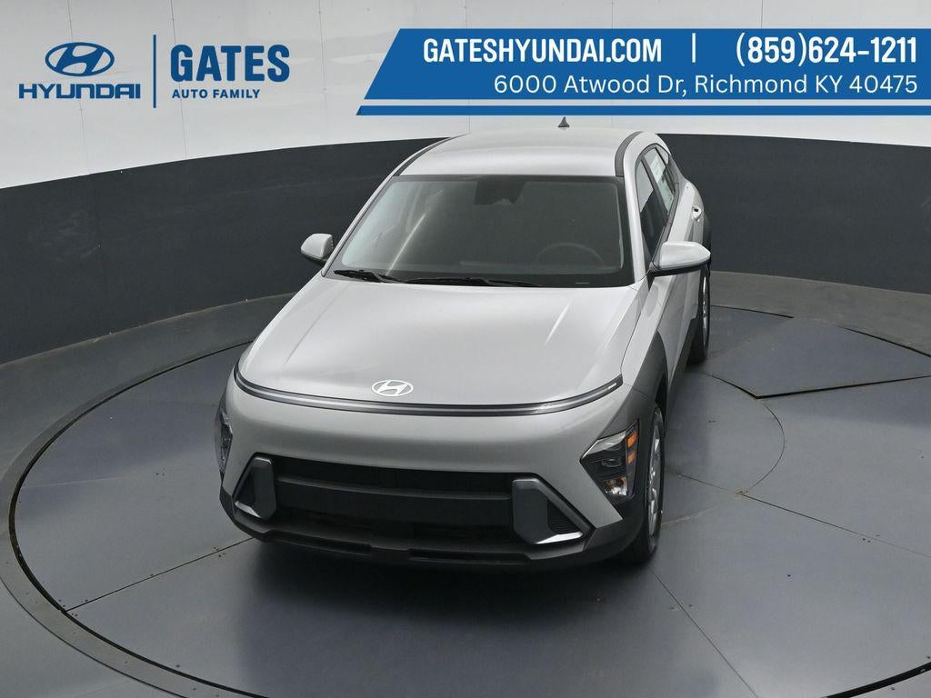 2027 Hyundai Kona SE