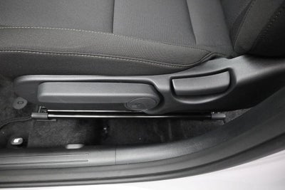 2027 Hyundai Kona SE