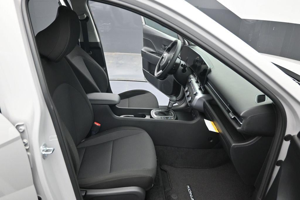 2027 Hyundai Kona SE
