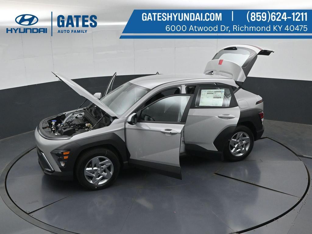 2027 Hyundai Kona SE