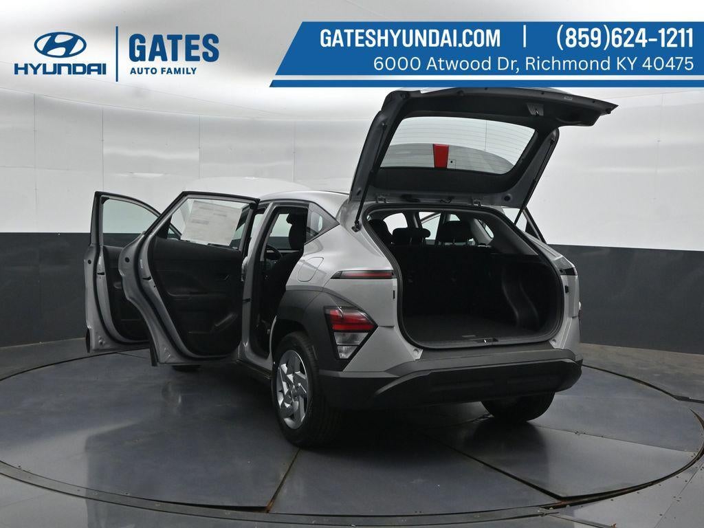 2027 Hyundai Kona SE