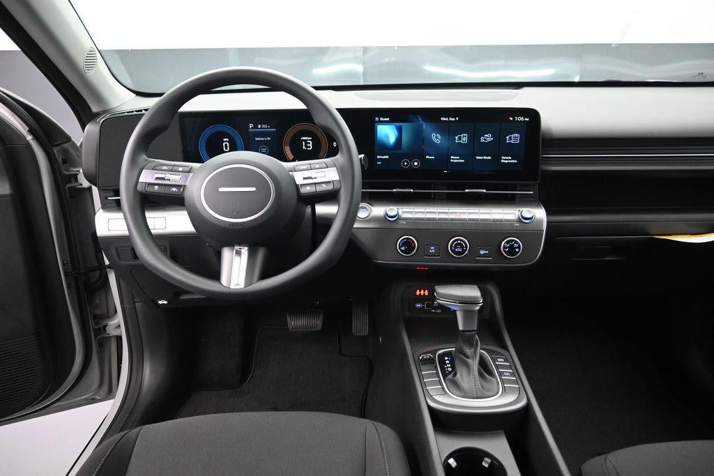 2027 Hyundai Kona SE