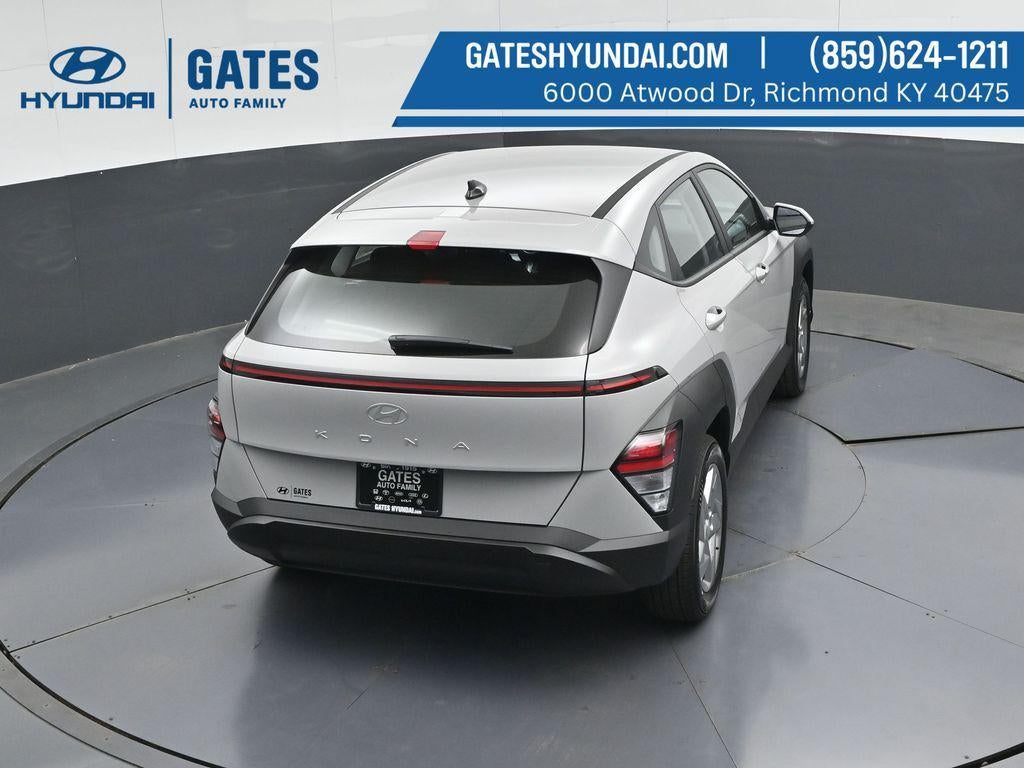 2027 Hyundai Kona SE
