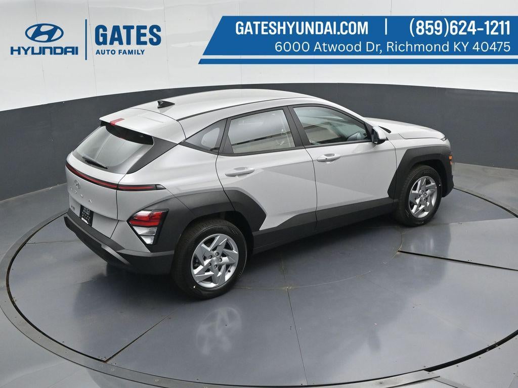 2027 Hyundai Kona SE
