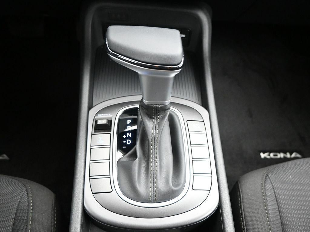 2025 Hyundai Kona SEL AWD