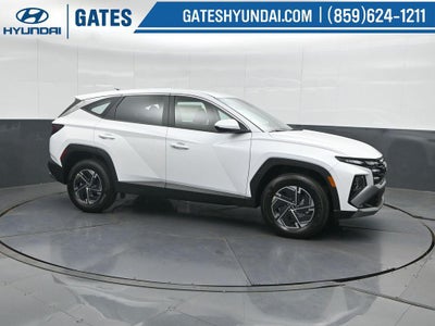 2026 Hyundai Tucson Hybrid Blue SE