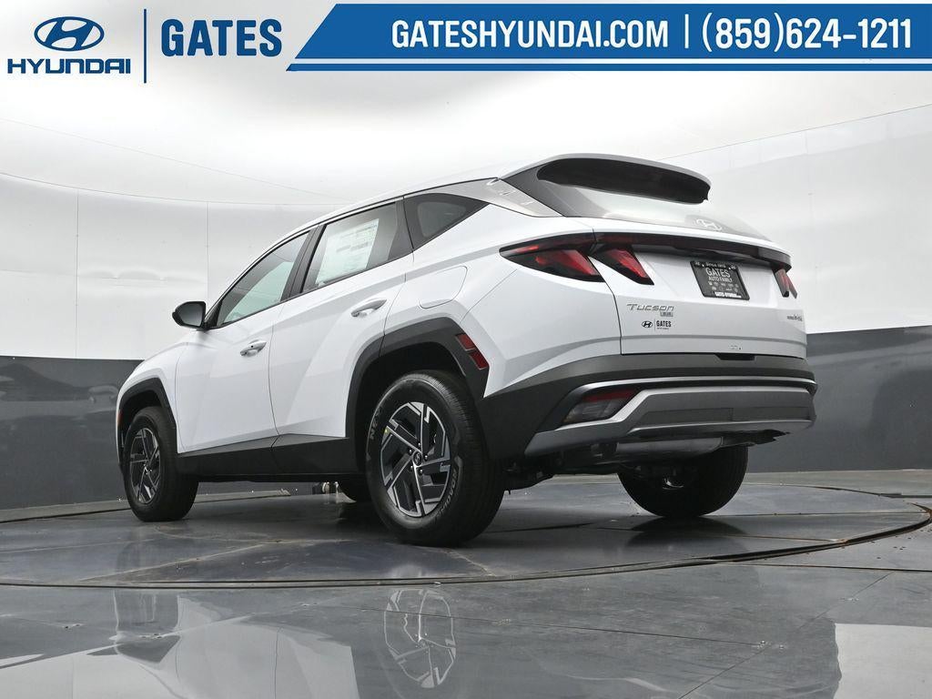 2026 Hyundai Tucson Hybrid Blue SE