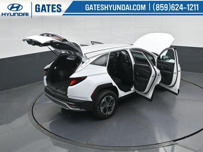 2026 Hyundai Tucson Hybrid Blue SE