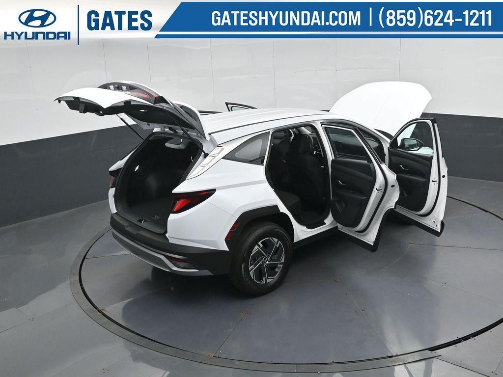 2026 Hyundai Tucson Hybrid Blue SE