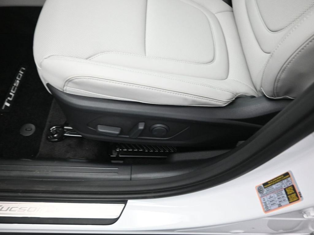 2026 Hyundai Tucson Hybrid Limited AWD