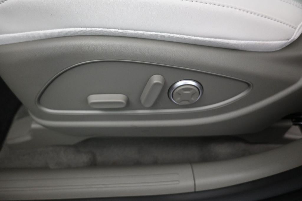 2026 Hyundai Palisade Hybrid SEL Premium 7 Passenger