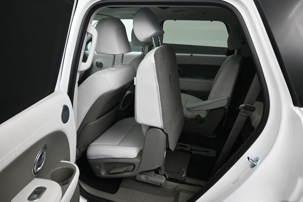 2026 Hyundai Palisade Hybrid SEL Premium 7 Passenger