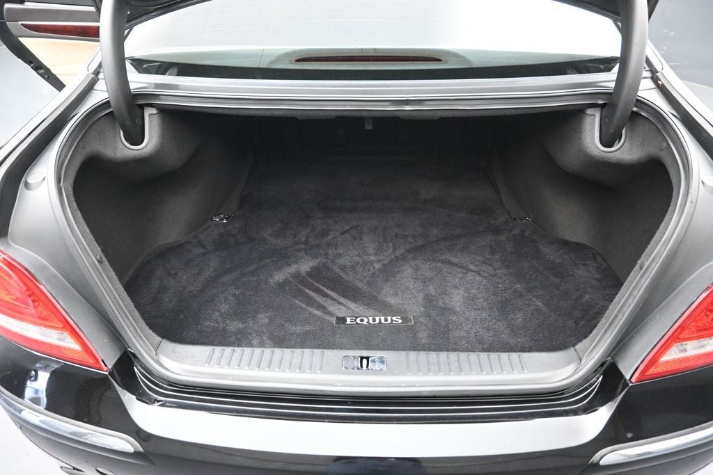 2012 Hyundai Equus Signature