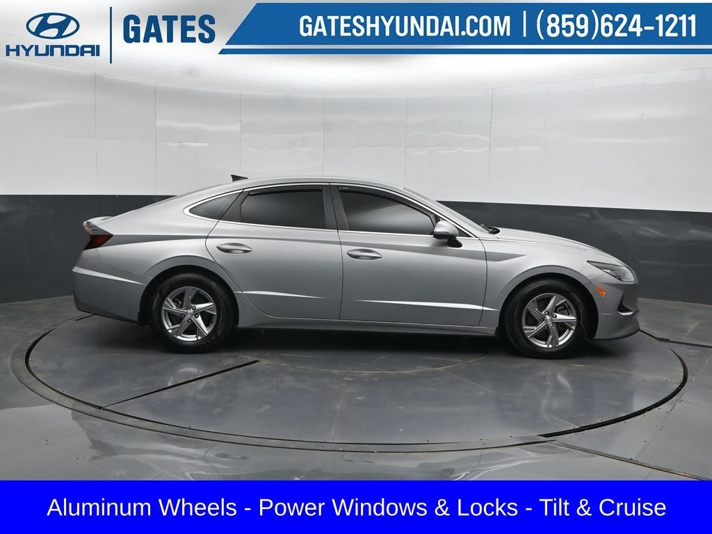 2023 Hyundai Sonata SE