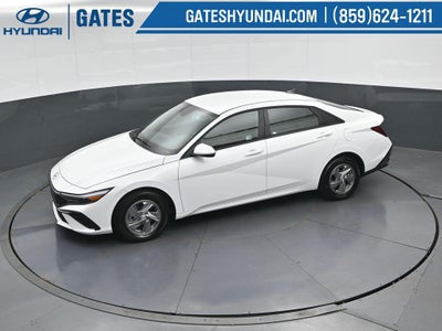 2025 Hyundai Elantra SE