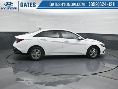 2026 Hyundai Elantra SE