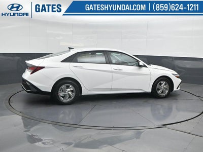 2026 Hyundai Elantra SE