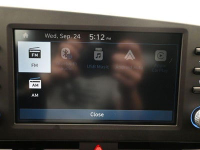 2025 Hyundai Elantra SE Active SRC