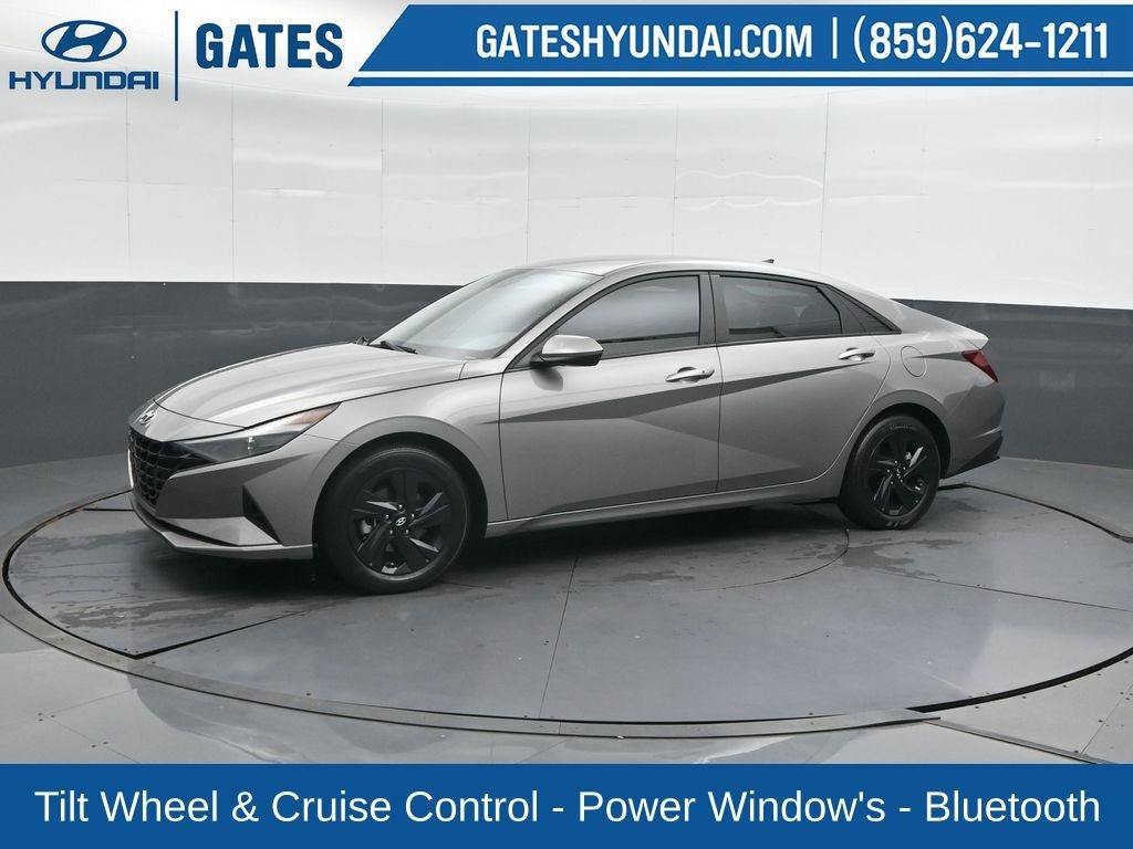 2022 Hyundai Elantra SEL