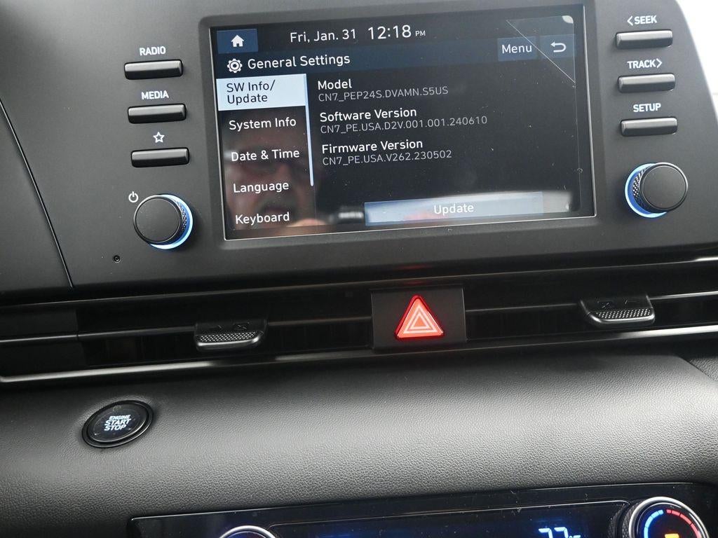 2025 Hyundai Elantra SEL Sport