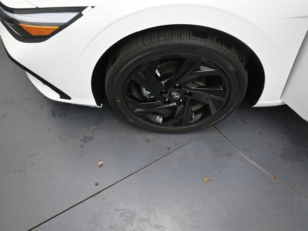 2026 Hyundai Elantra Hybrid SEL Sport