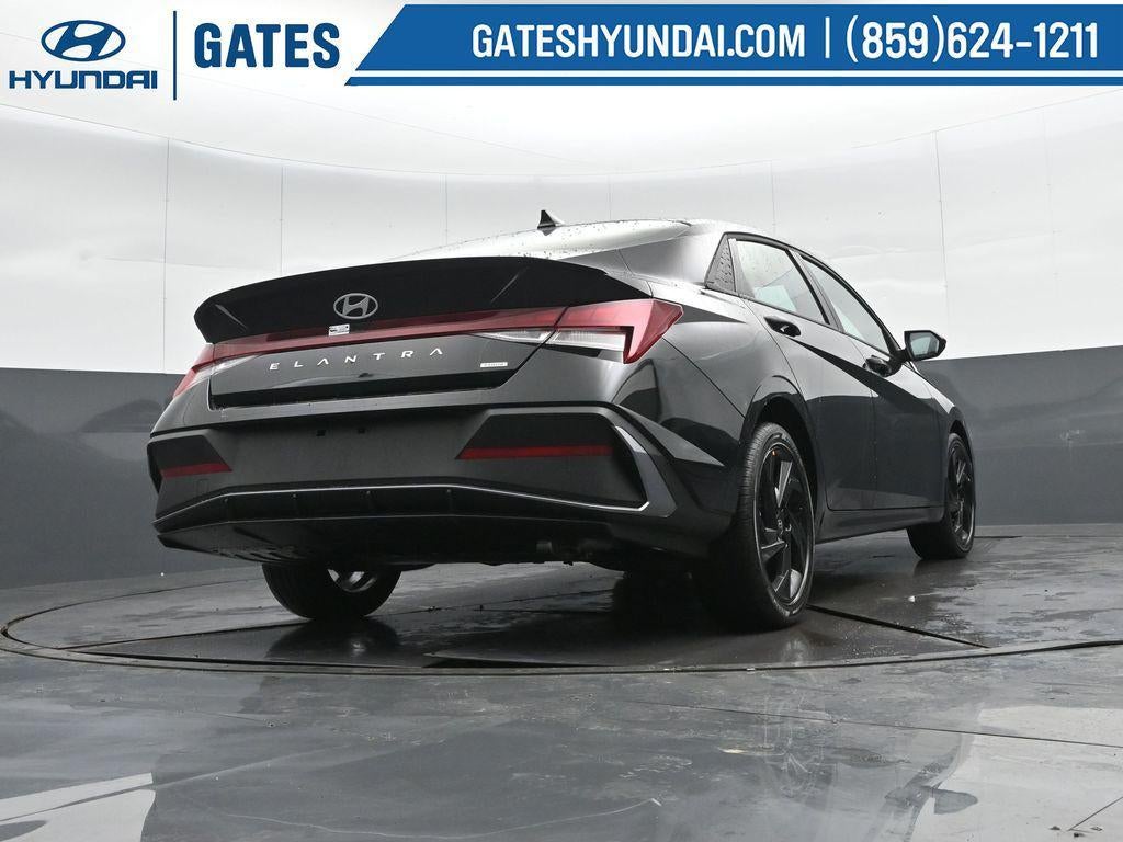 2026 Hyundai Elantra Hybrid SEL Sport