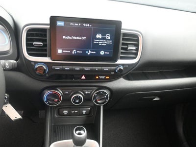 2026 Hyundai Venue SE