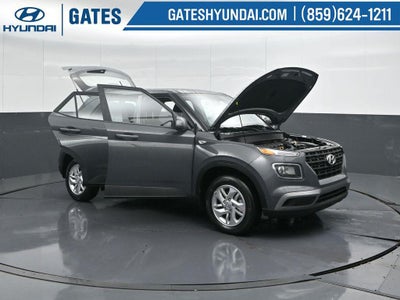 2026 Hyundai Venue SE