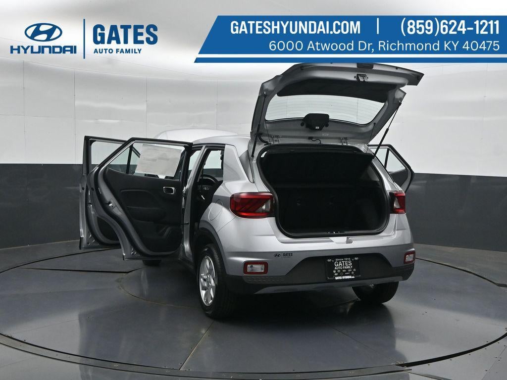2026 Hyundai Venue SE