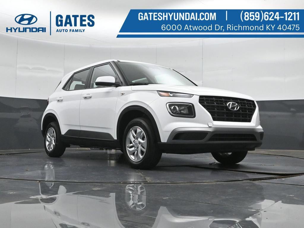 2026 Hyundai Venue SE