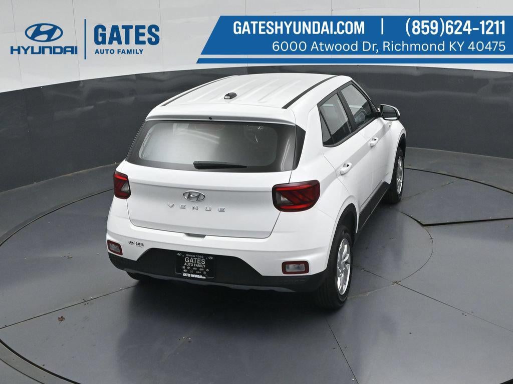 2026 Hyundai Venue SE
