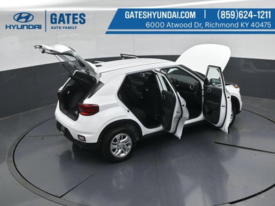 2026 Hyundai Venue SE