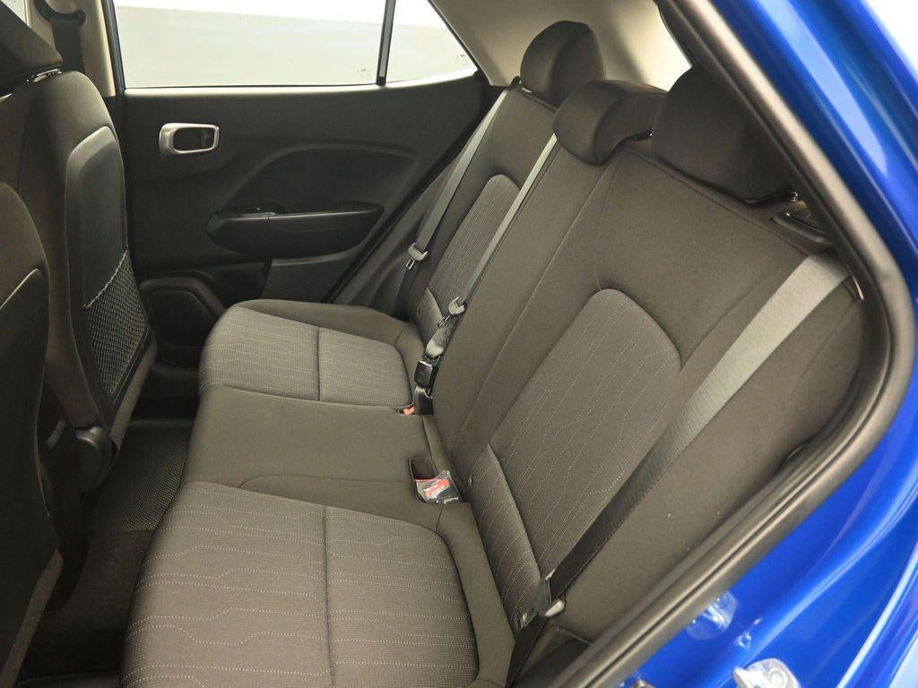 2025 Hyundai Venue SE Active SRC