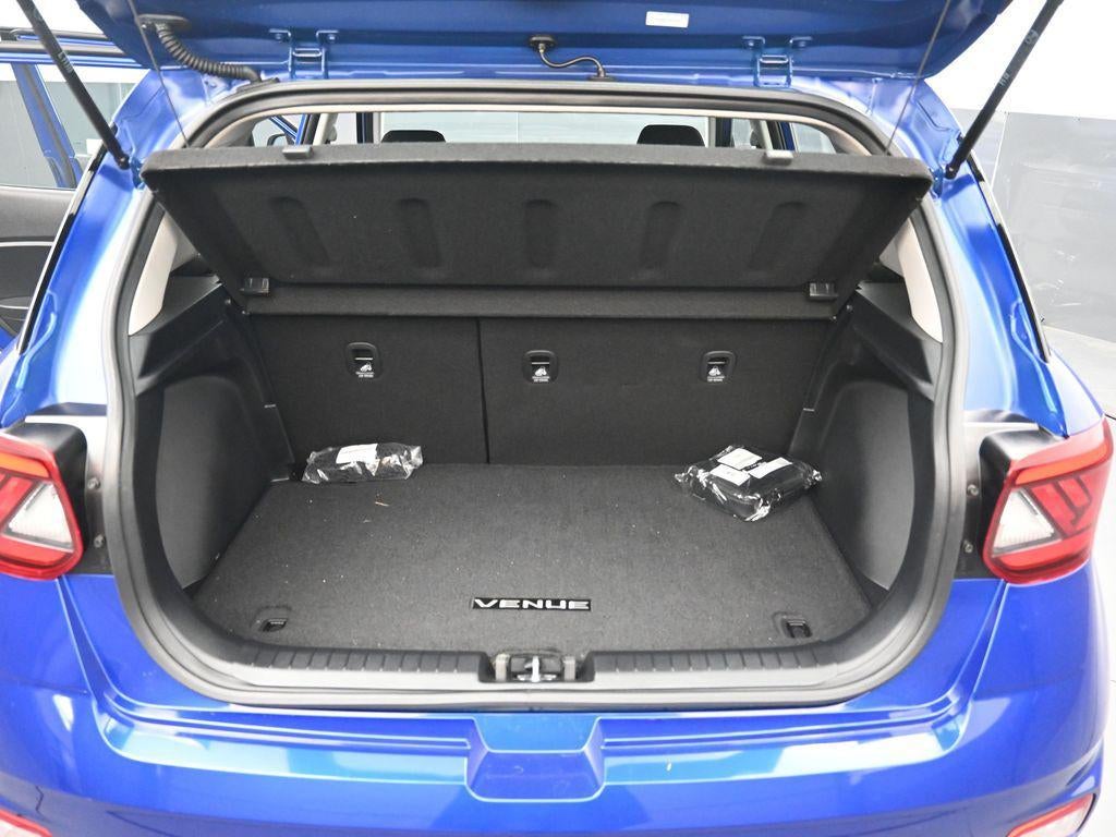 2025 Hyundai Venue SE Active SRC