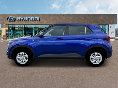 2025 Hyundai Venue SE Active SRC