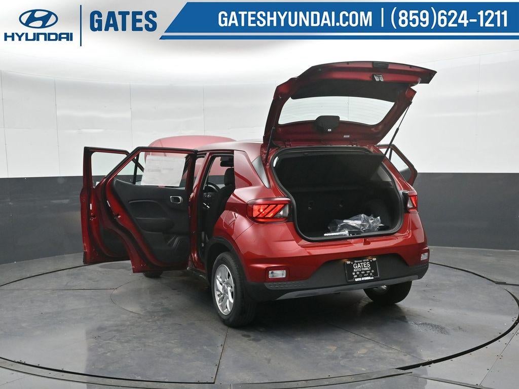 2026 Hyundai Venue SE