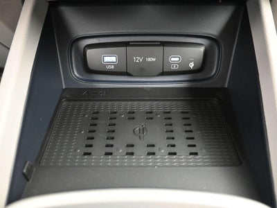 2026 Hyundai Venue SEL W/ 2-Tone Roof