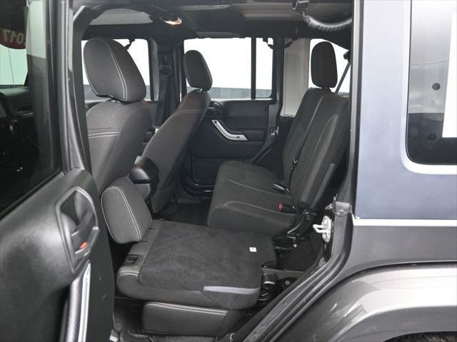 2017 Jeep Wrangler Unlimited Sahara