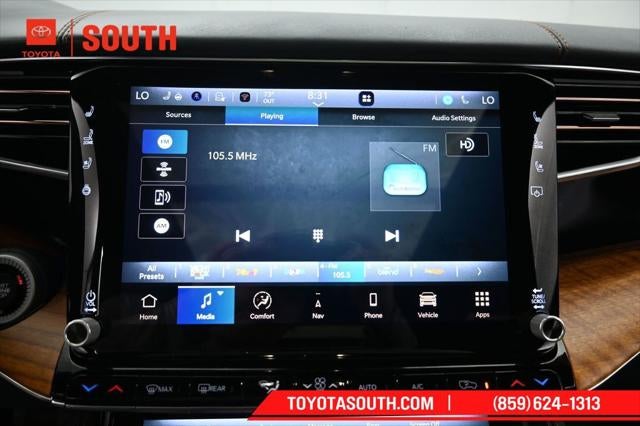2022 Jeep Grand Wagoneer Series III