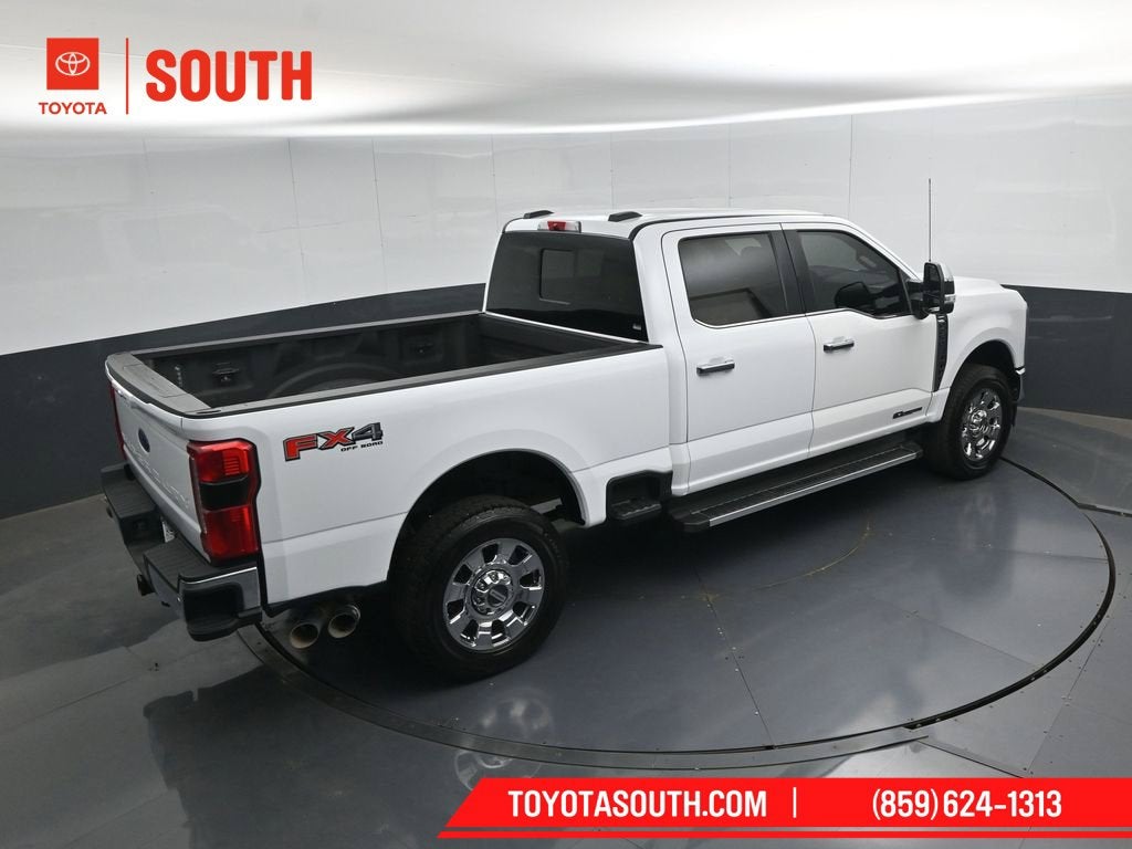 2023 Ford F-250SD Lariat