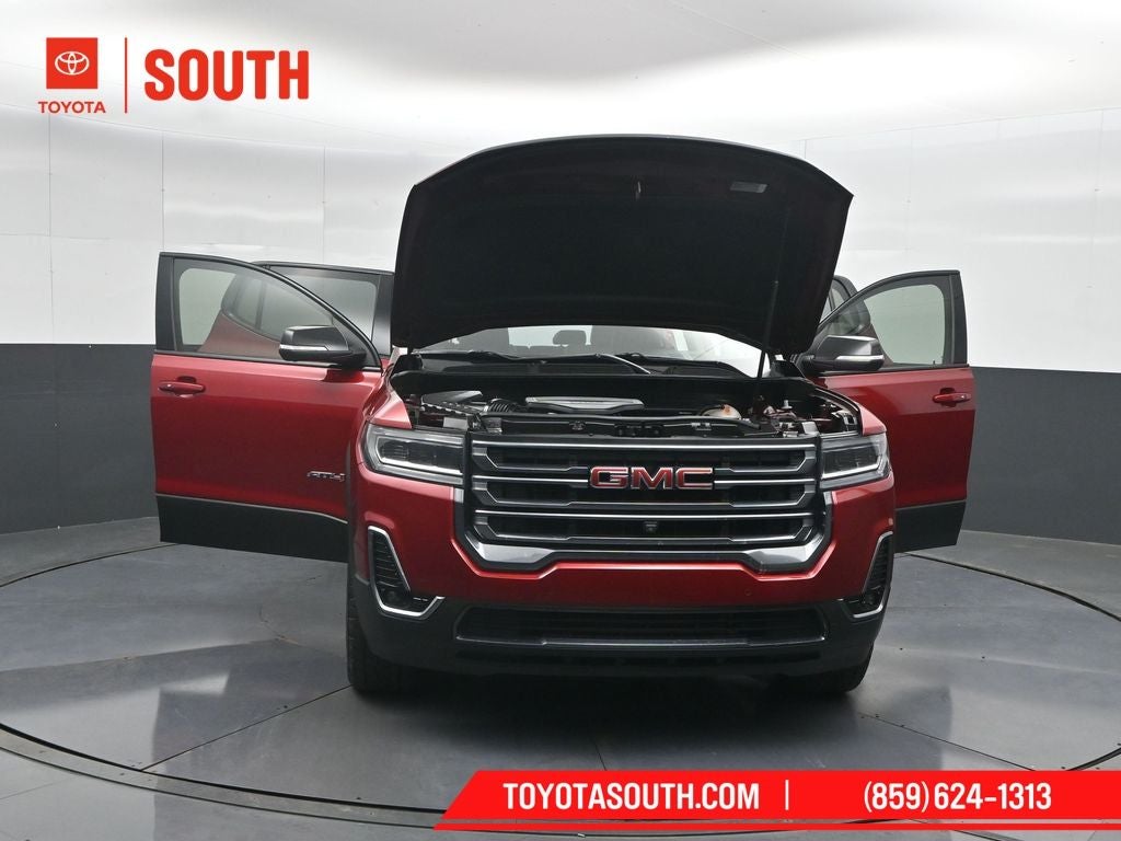 2022 GMC Acadia AT4