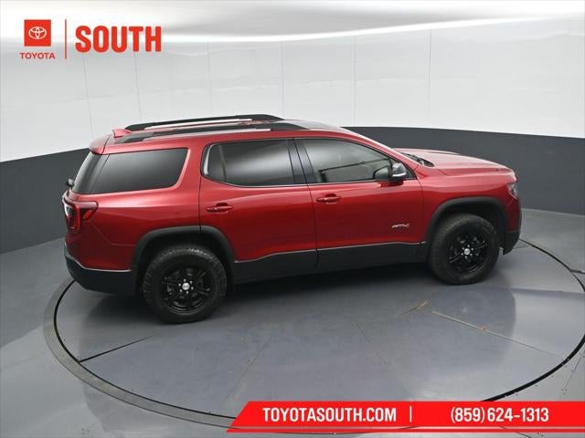2022 GMC Acadia AT4