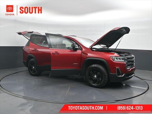 2022 GMC Acadia AT4