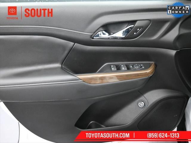 2023 GMC Acadia SLE